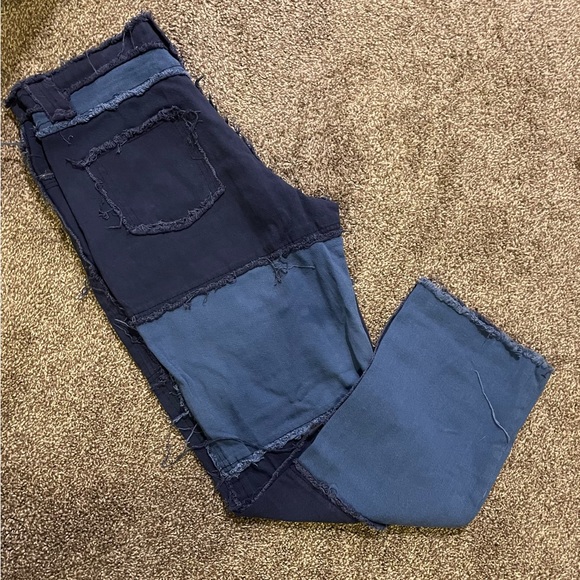 Jeans - Picture 3 of 4